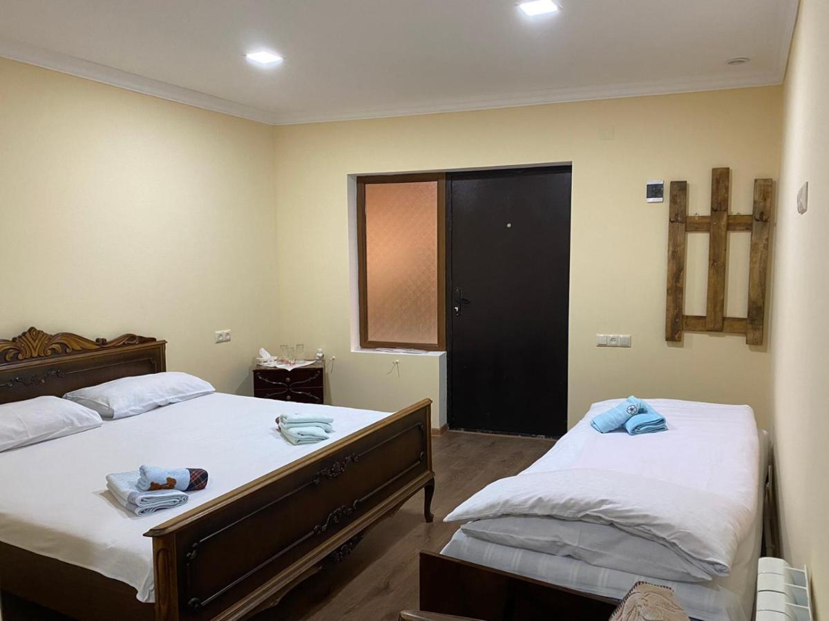 Dilbo House Hotell Dilijan Exteriör bild