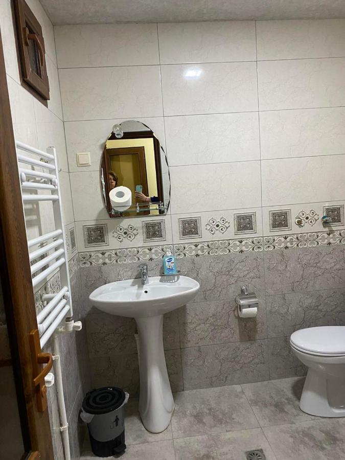 Dilbo House Hotell Dilijan Exteriör bild